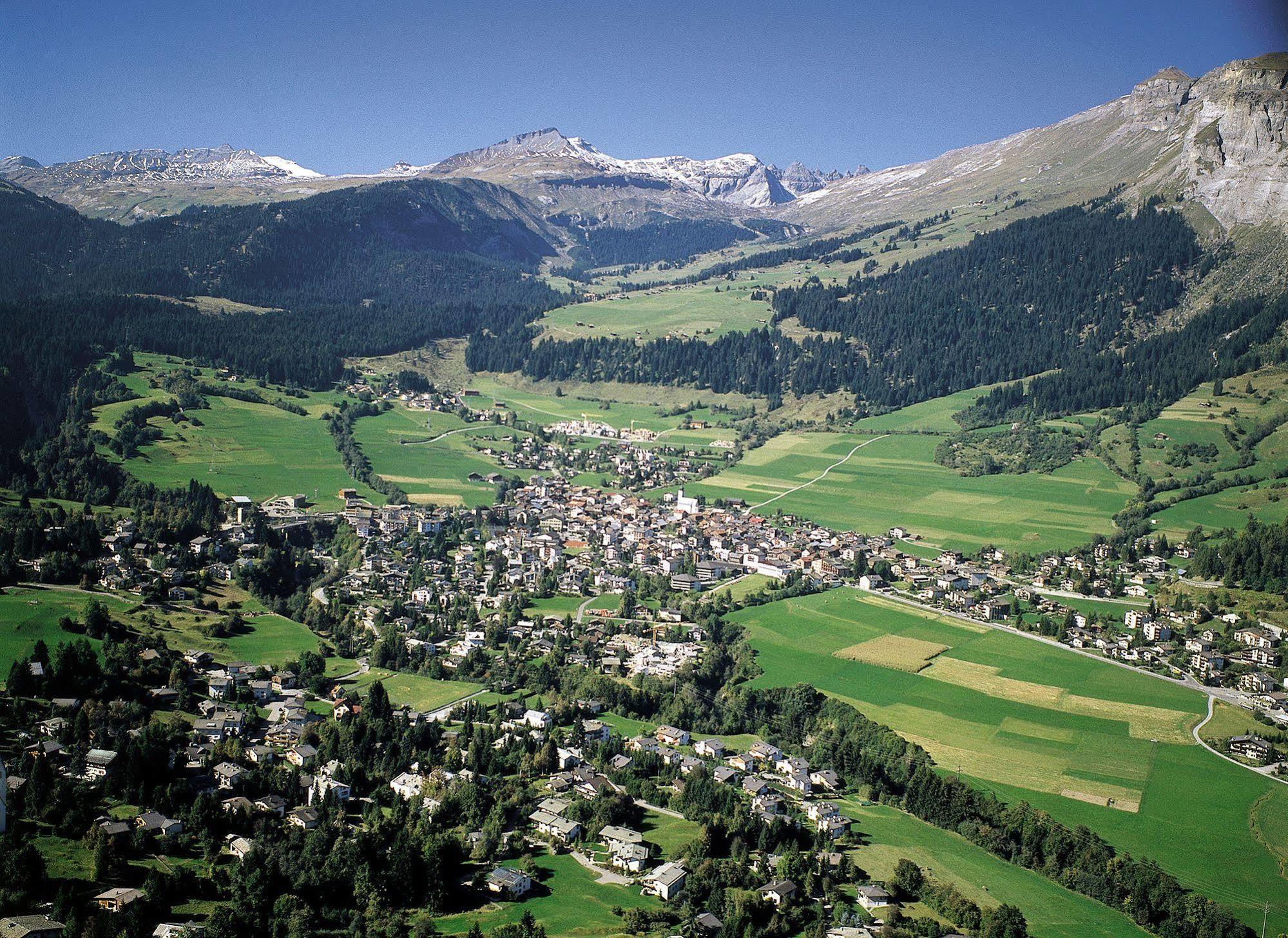 T3 Hotel Surpunt Flims Bagian luar foto
